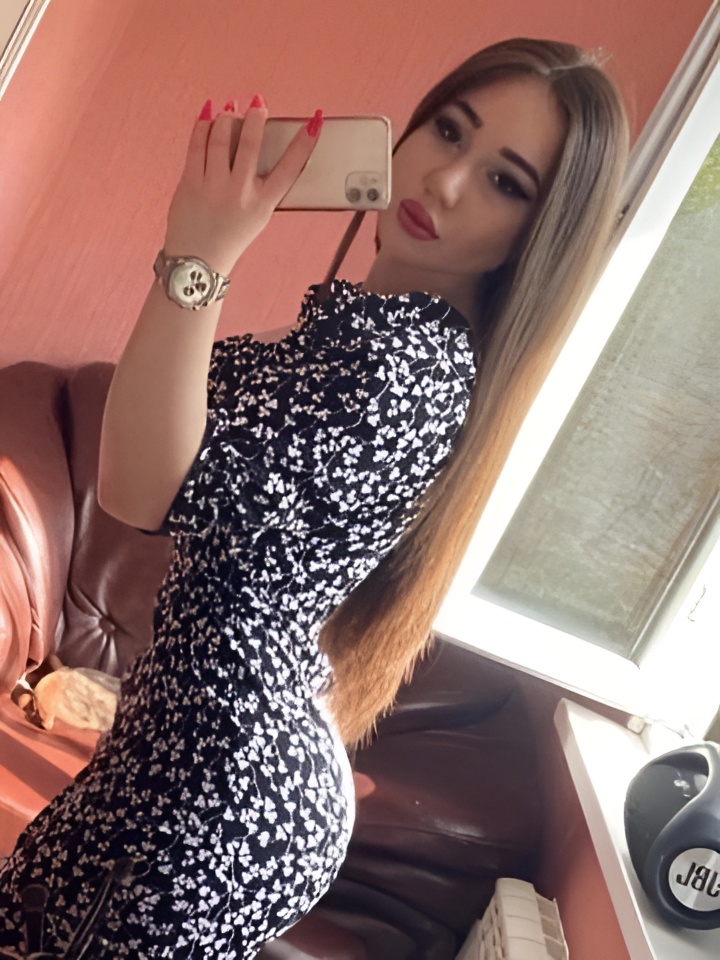 Екатерина привлекальеная девушка из Дзержинского цена от 10000 руб