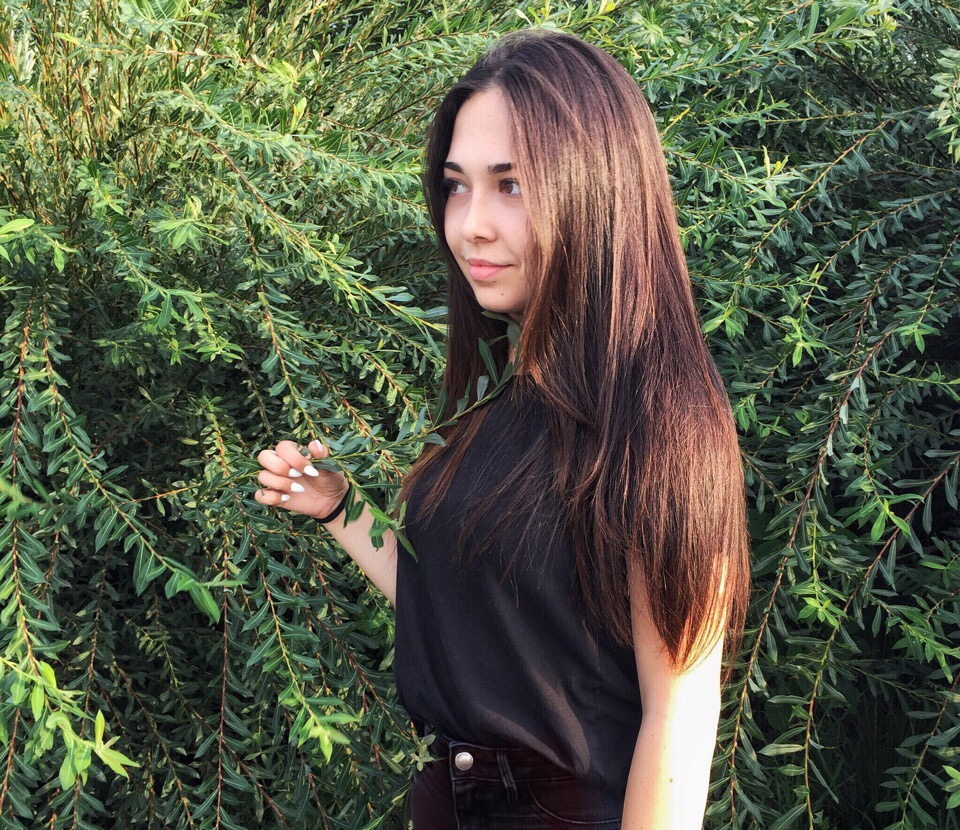 Оксана привлекальеная девушка из Дзержинского цена от 3000 руб