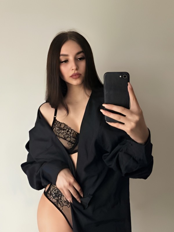 Алиана привлекательная девушка из Дзержинского цена от 5000 руб