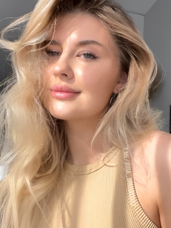 Эсмеральда привлекательная девушка из Дзержинского цена от 1500 руб