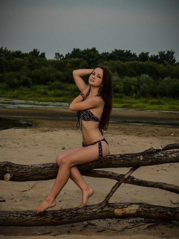 Натусик привлекательная девушка из Дзержинского цена от 3500 руб