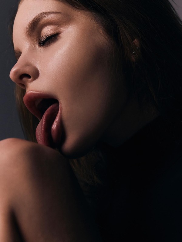 Анастасия привлекательная девушка из Дзержинского цена от 4000 руб